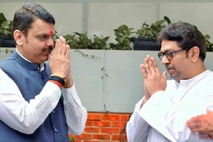 Raj Thakare meet Fadanvis