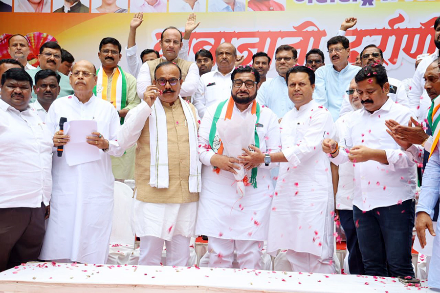 Durani Join Congress