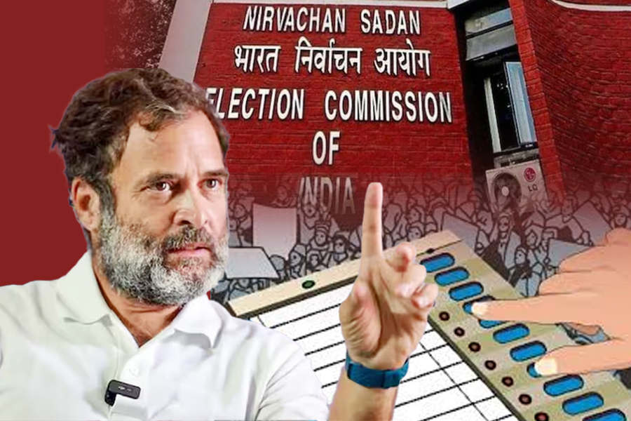 Rahul attacks EC