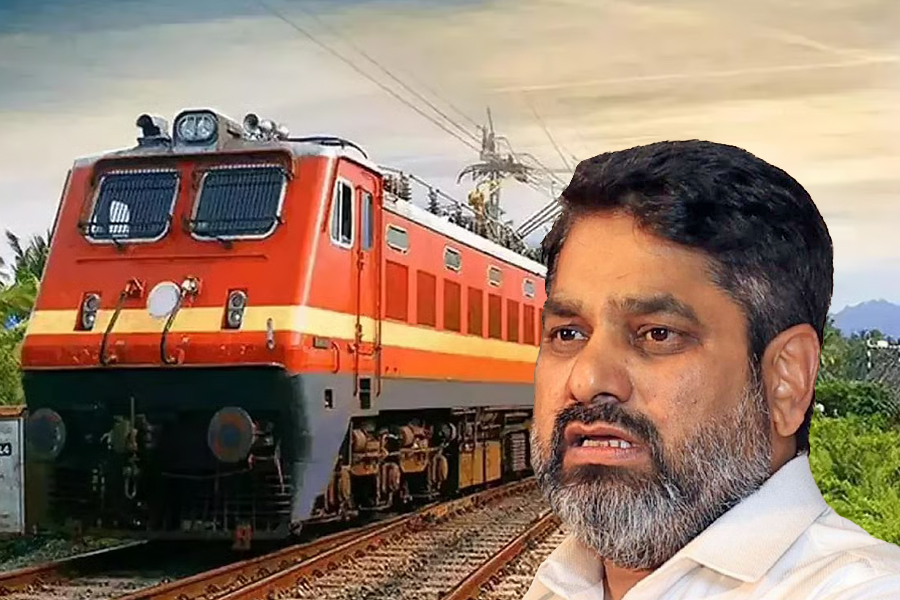 Pune Kolhapur Railway