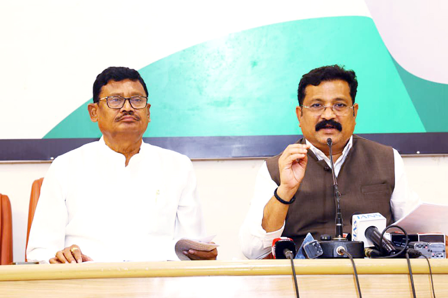 Congress warns on Vote Chori