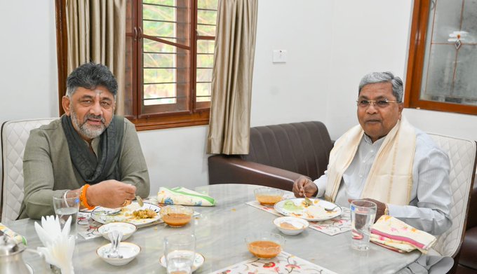 Breakfast meeting between Siddaramaiah and Shivakumar