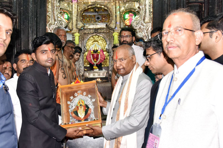 Kavind visited Ambabai Temple