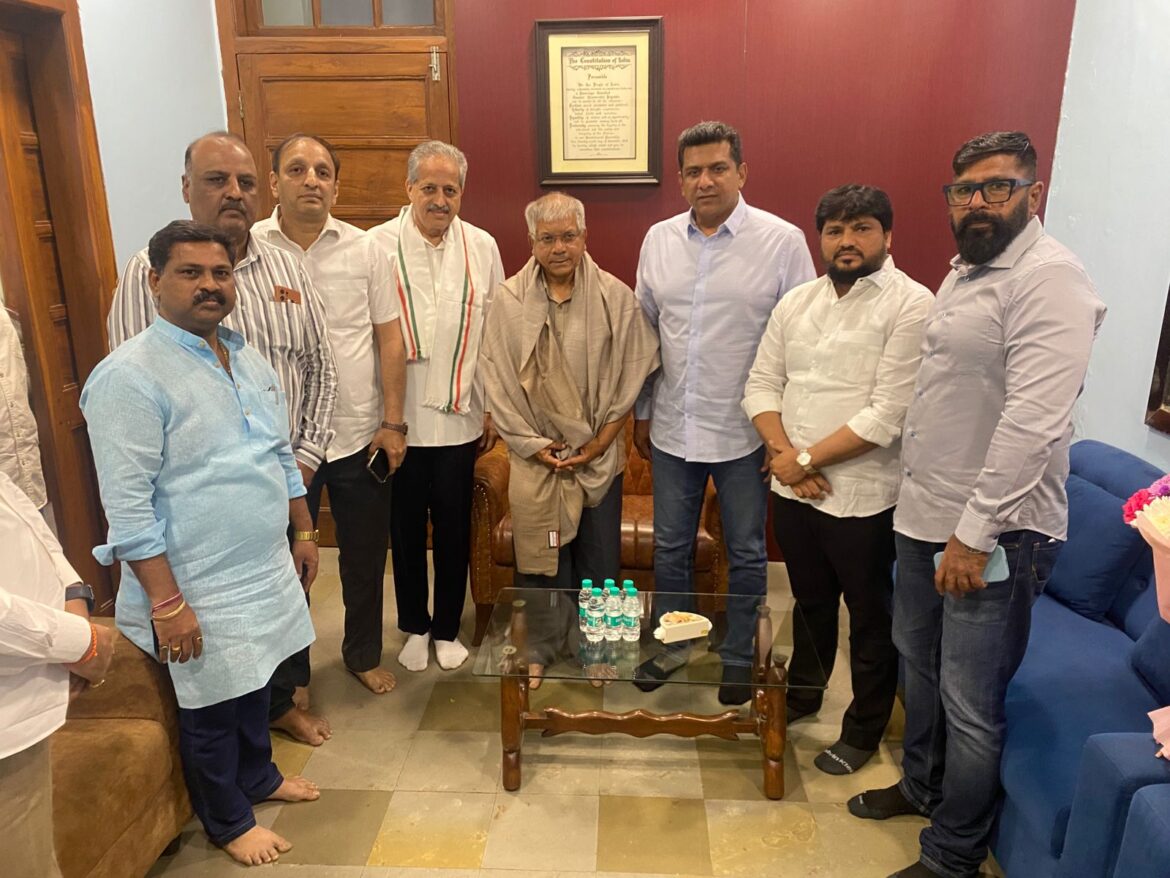 Congress forms an alliance with 'Vanchit'