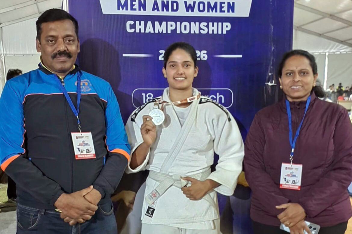 Samiksha Shelar Wins Bronze Medal in University Judo Competition
