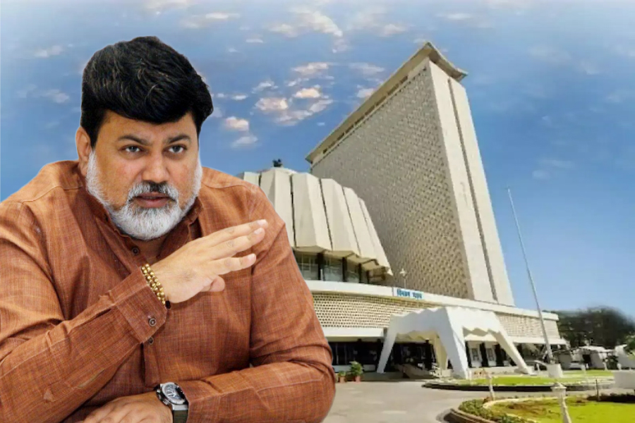 Fake entry passes for the legislative session available for ₹5,000