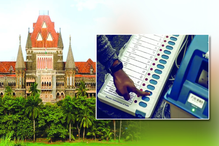 High Court Orders Inspection of EVMs. Mumbai High Court