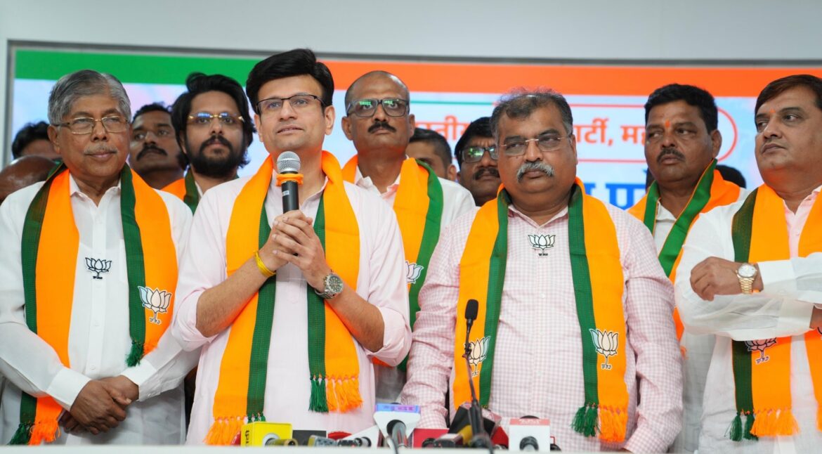 Samarjeetsinh Ghatge returns to the BJP