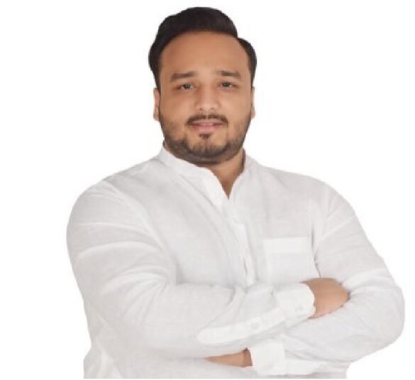 Zeeshan Siddiqui given a chance by NCP