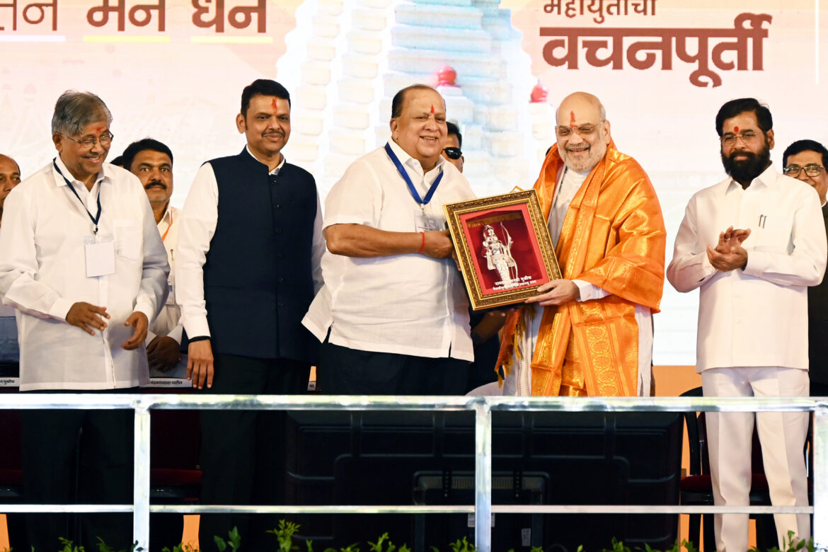 Amit Shah's warning to infiltrators