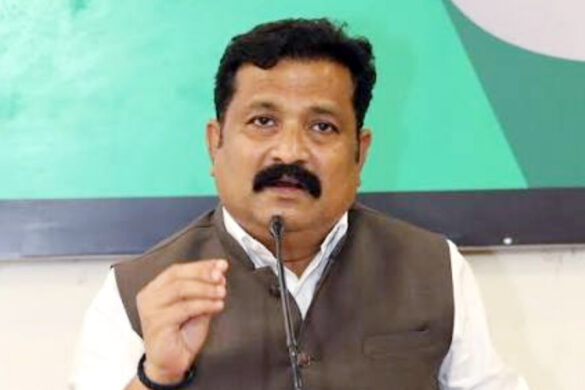 Atul Londhe criticizes the NCP